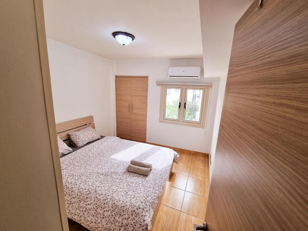 Sunbay City Rooms Larnaca Exterior photo