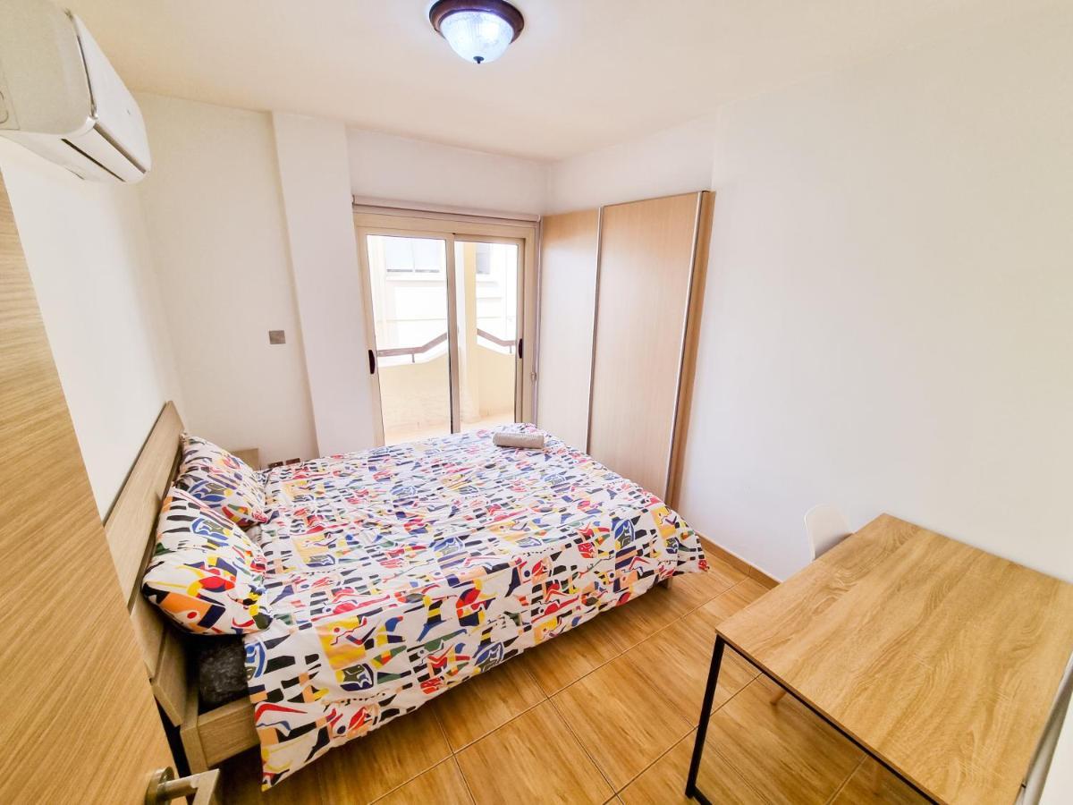 Sunbay City Rooms Larnaca Exterior photo