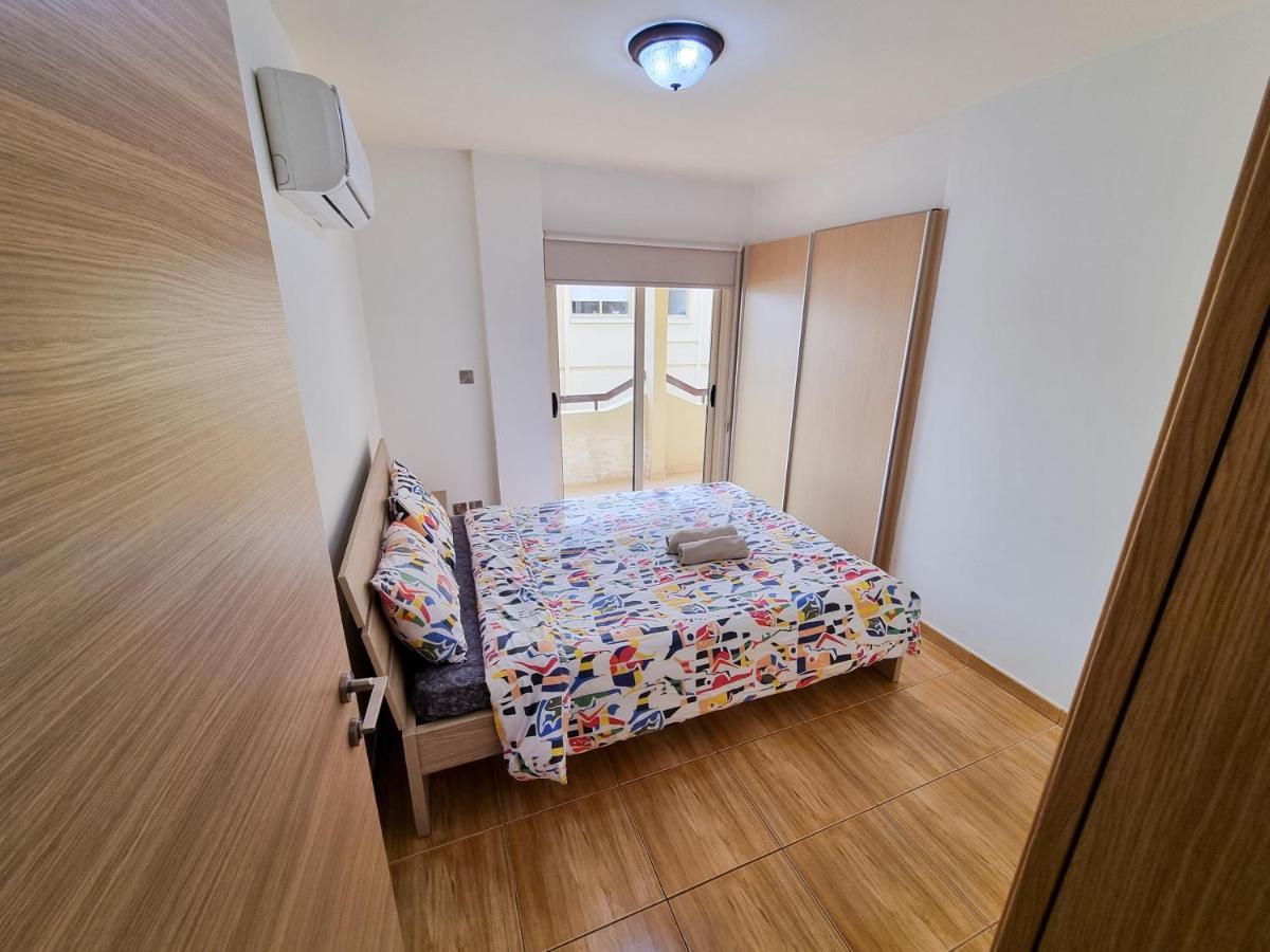 Sunbay City Rooms Larnaca Exterior photo